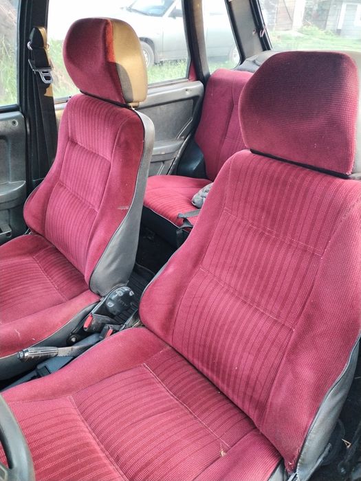 Продам автомобіль. Деталі за номером +380969323923телефону