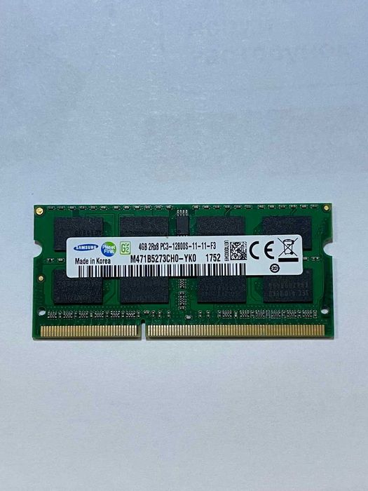 ОЗУ Оперативна память Samsung 4GB 2Rx8 DDR3 1600Mhz