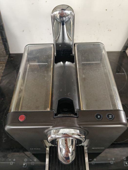 Nespresso Le Cube