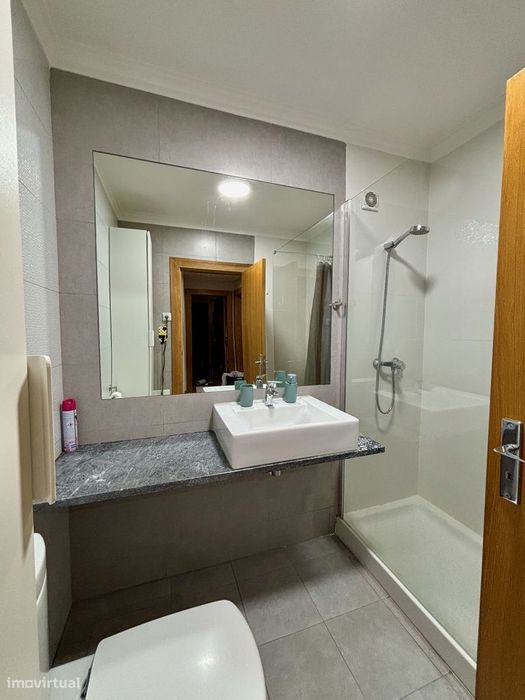 Apartamento T3 com excelentes áreas, renovado, boa exposição solar