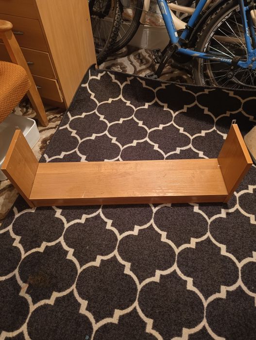 Półka wisząca na książki, mała.