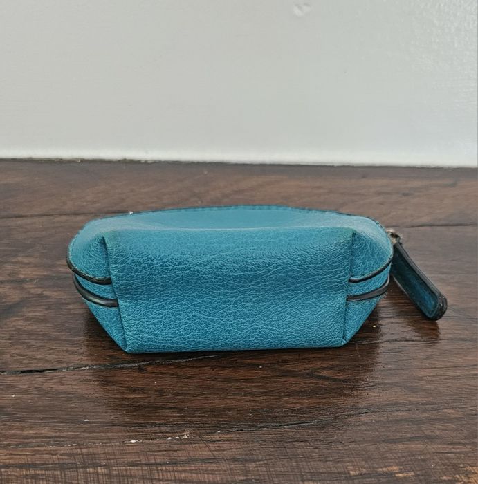 Carteira bolsa pequena em pele