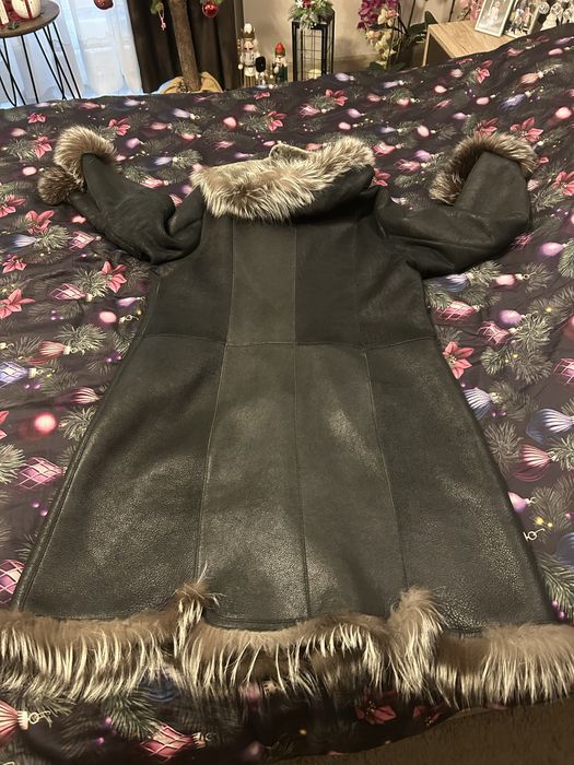 Piekny naturalny kozuch damski ze srebrnym lisem 46/48/50