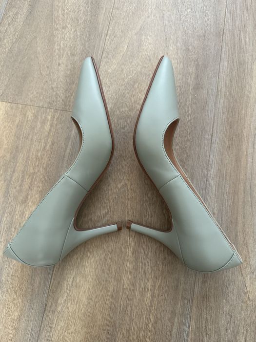 Szpilki miętowe Nine West 37