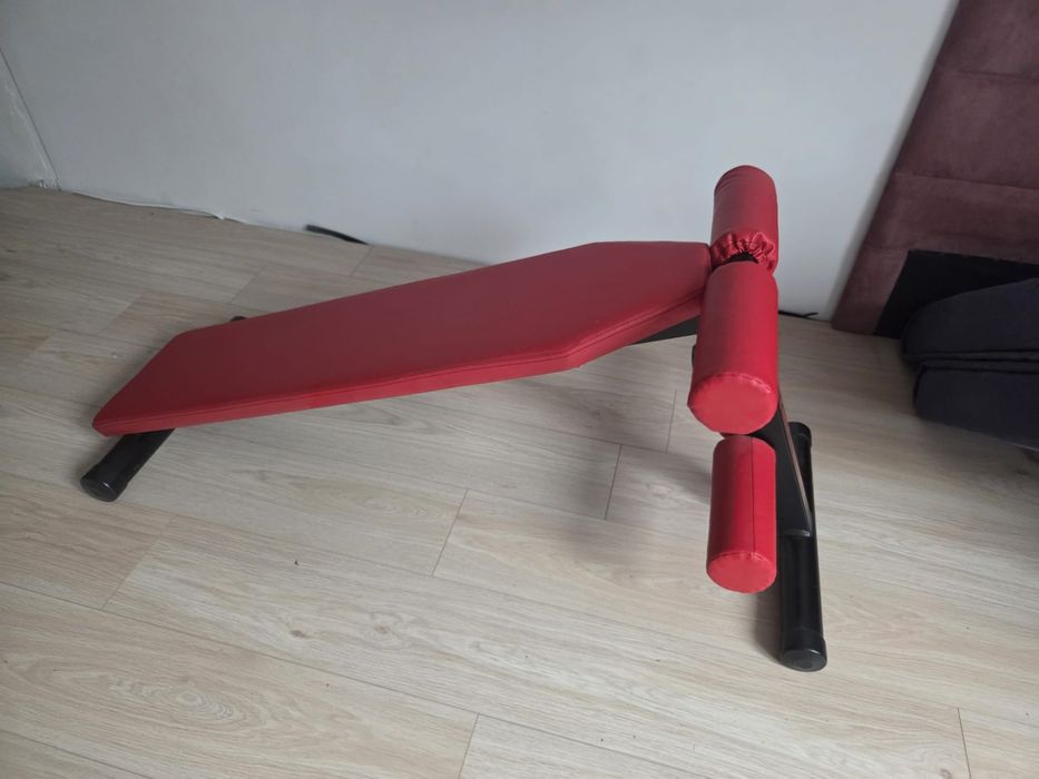 Ławeczka do brzuszków Kelton