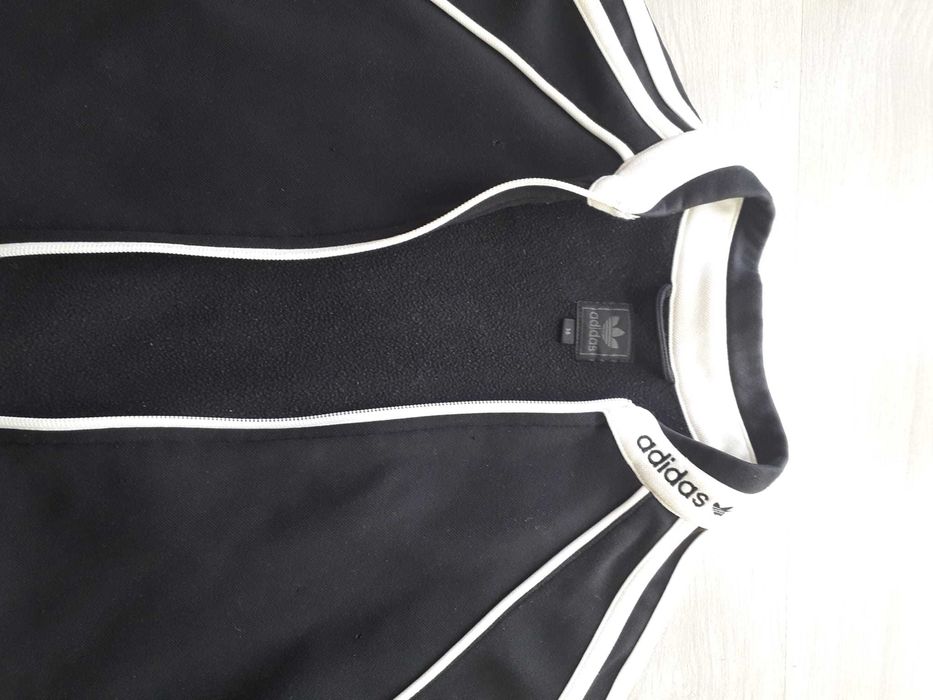 Casaco Adidas para colecionadores