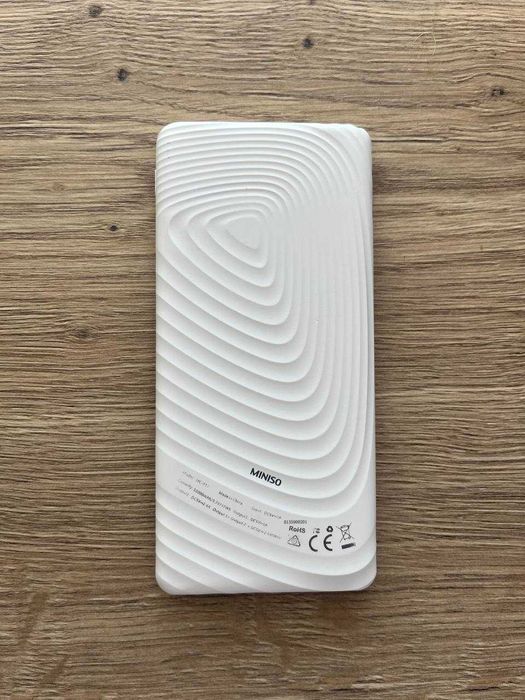 Бимо павербанк на 10000mAh (miniso)