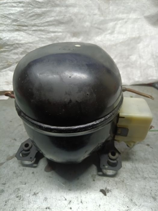 Компрессор холодильного оборудования