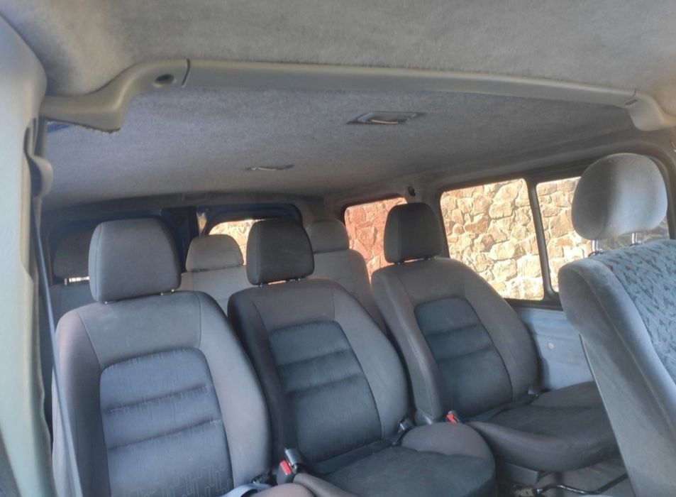 Пасажирські перевезення та вантажоперевезення.