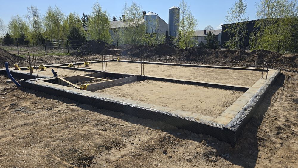 Budowa domów stan surowy otwarty- własne zaplecze sprzetowe

Szukasz sprawdzonej ekipy do realizacji swojego domu? Zajmujemy się kompleksową budową do