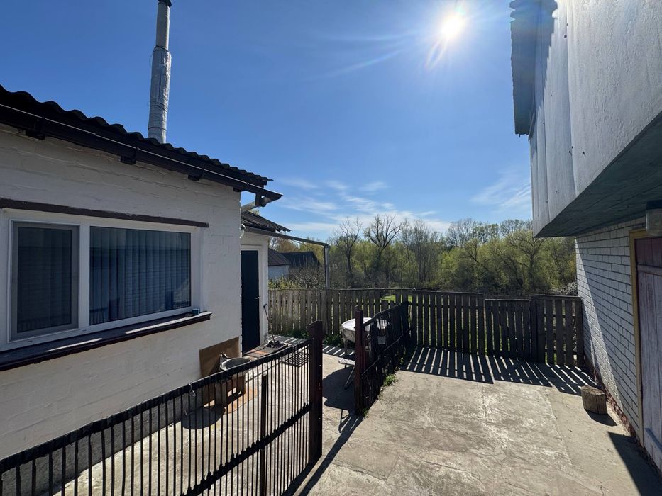 Продаж частини будинку 67 м², 20 соток — 15 хв до Чернігова
