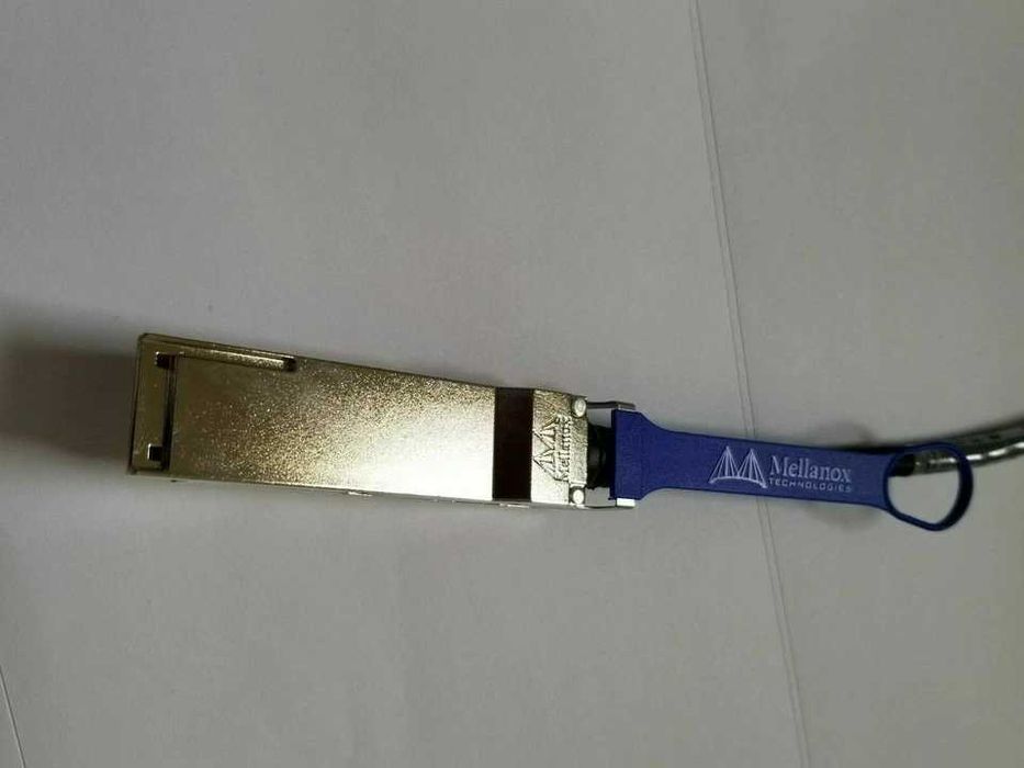 DAC кабель Mellanox MC2206130-003 QSFP+ 40Gb/s, пасивний, 3 м