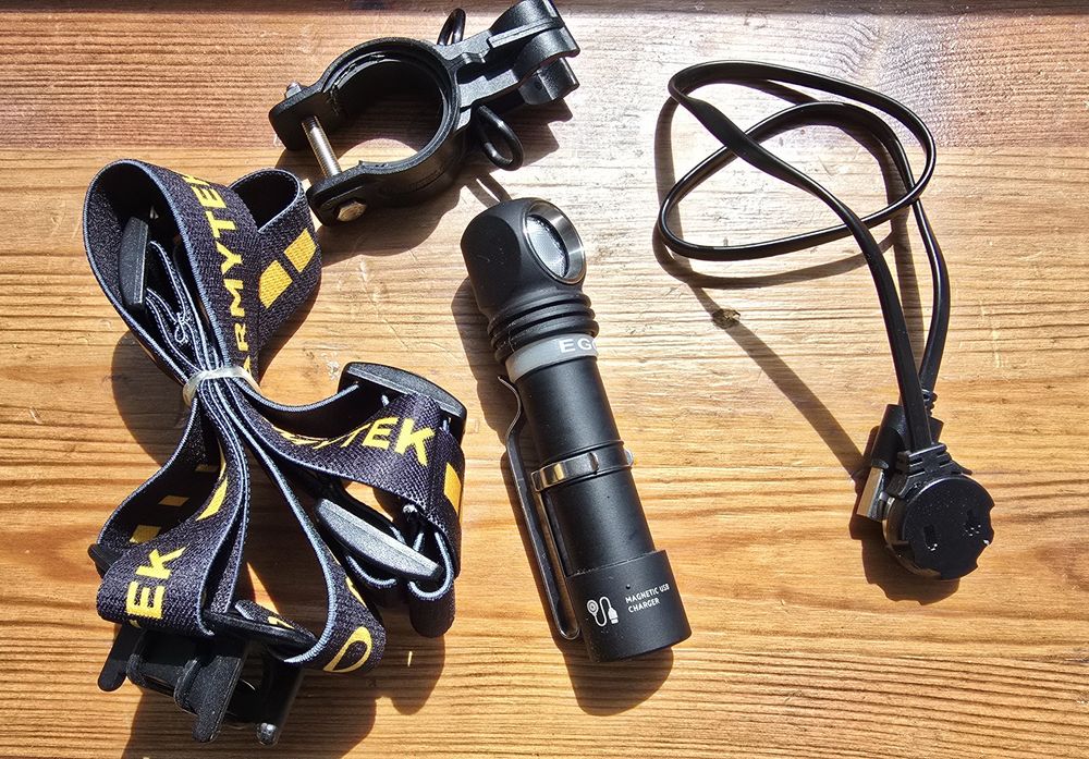 Armytek Wizard C2 pro