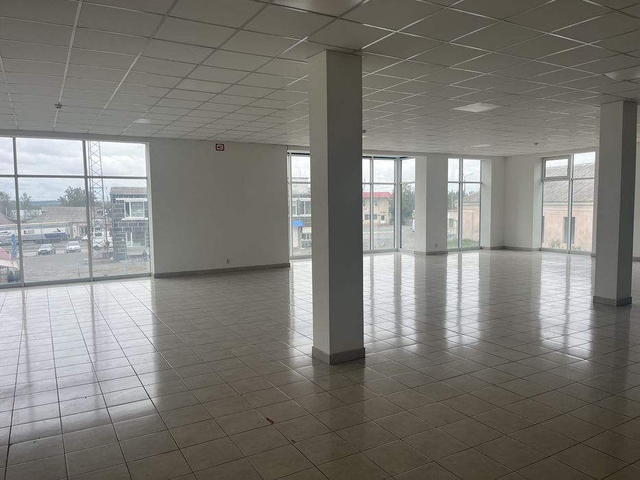 Оренда приміщення м. Летичів на автостанції, від власника.