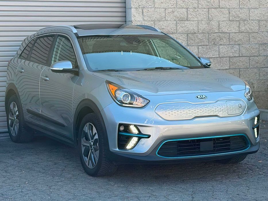 Kia Niro EV EX Premium      2019
