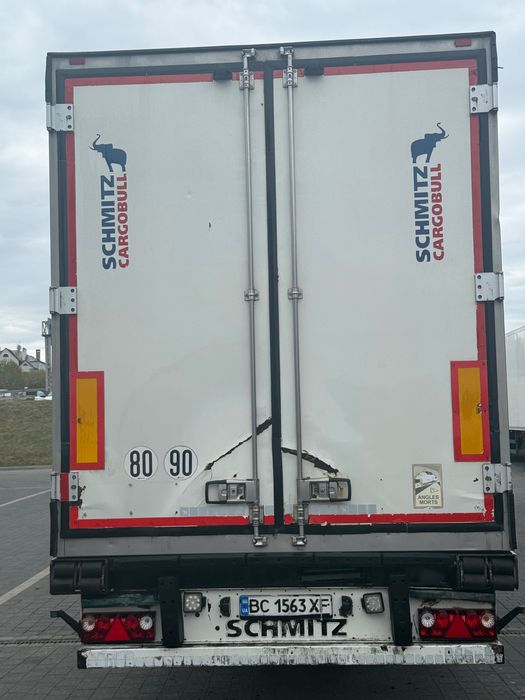 Продаж напівпричепа рефрижератор