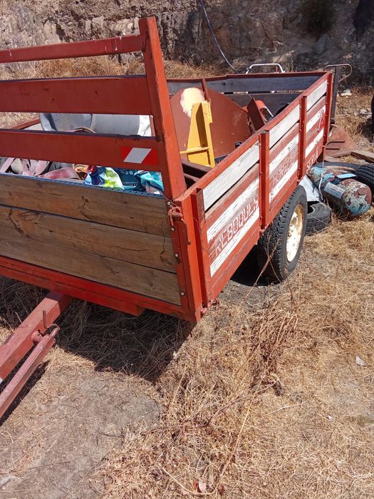 Atrelado para trator