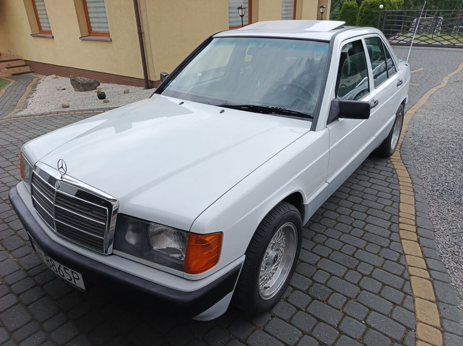 Mercedes-Benz Seria 190