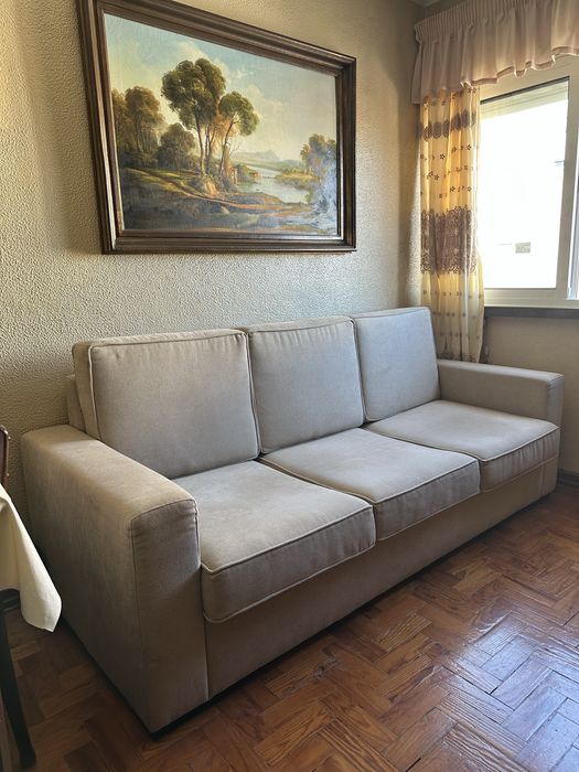 Sofá Novo Cinzento Claro 2.13m