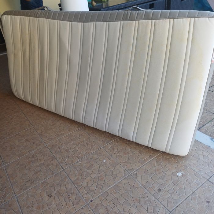 Colchão 90x200 IKEA HAMARVIK