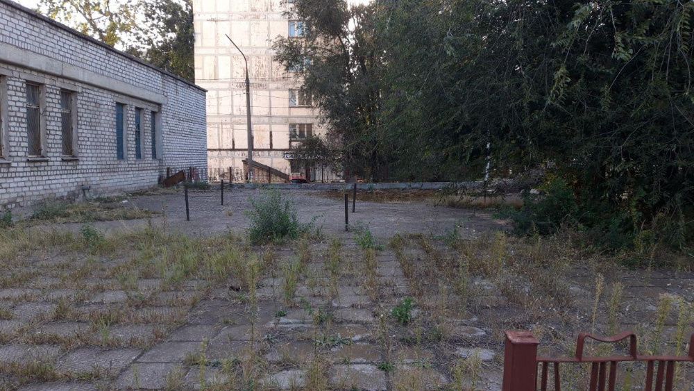 Продам приміщення вулиця Чарівна 52