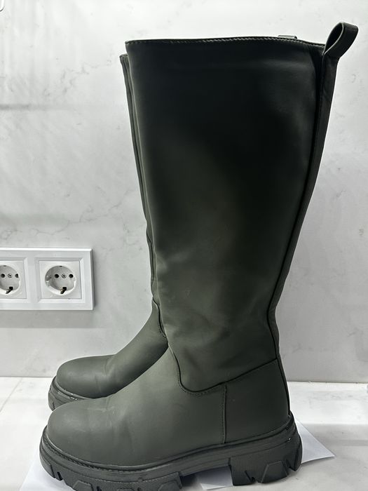 Високі зелені жіночі чоботи answear lab 37 розмір