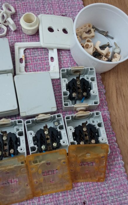 Material eléctrico Efapel