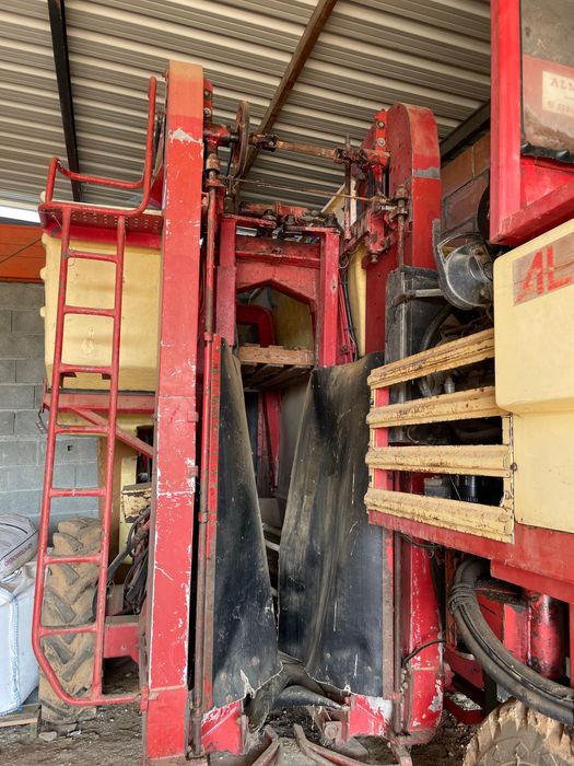 Máquina vindimar Alma