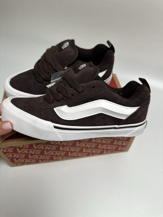 Vans Knu Skool r.35
