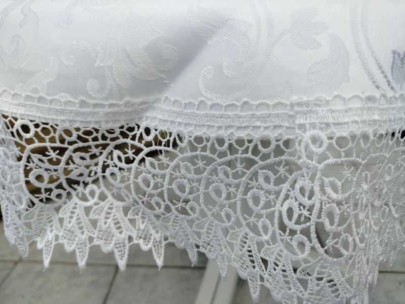 Bialy obrus okrągły fi 120 z gipiurą