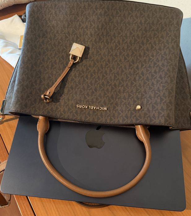 Mala em Pele Michael Kors (original)