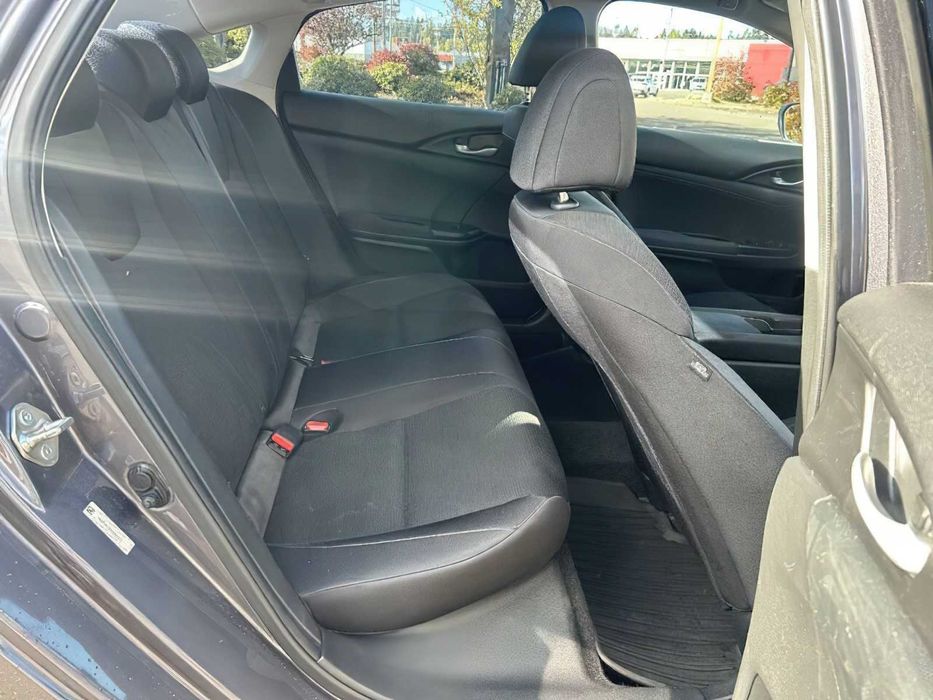 Honda Insight      2019
