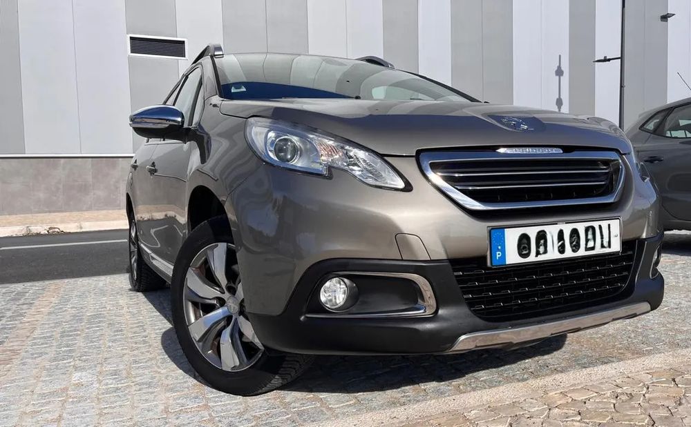 Peugeot 2008 1.2 PureTech Allure