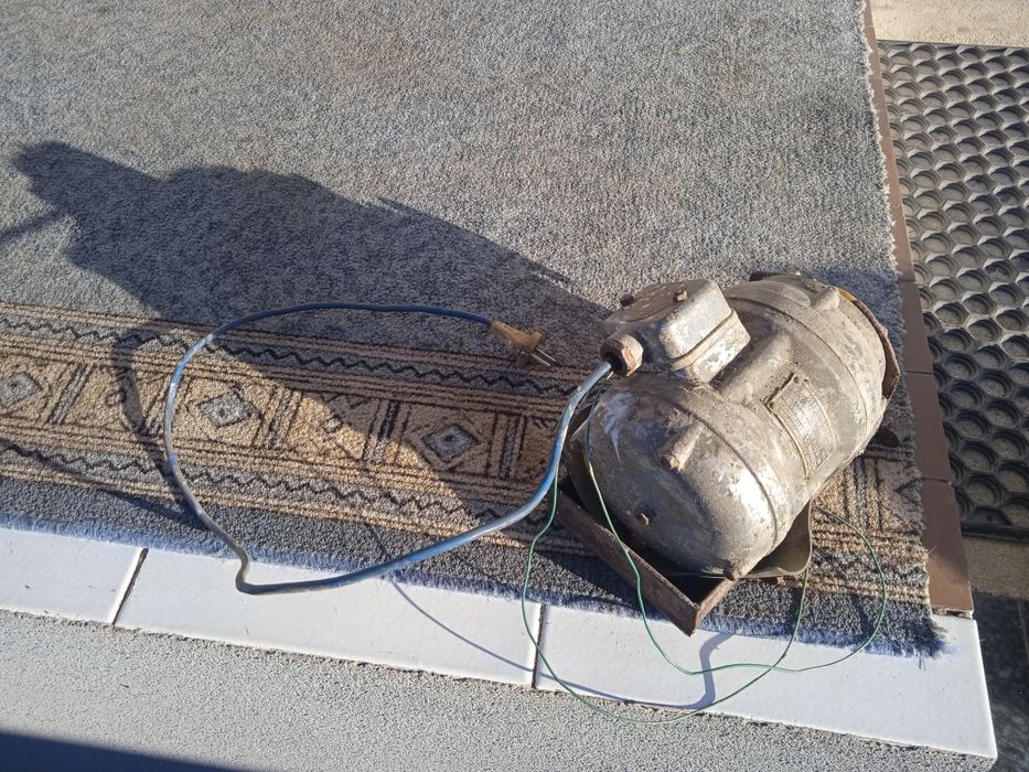 Богатир працюючий, відмінному стані.