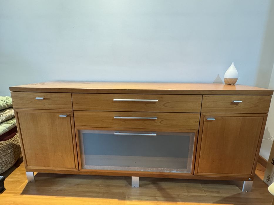 Mesa Sala Jantar + Aparador