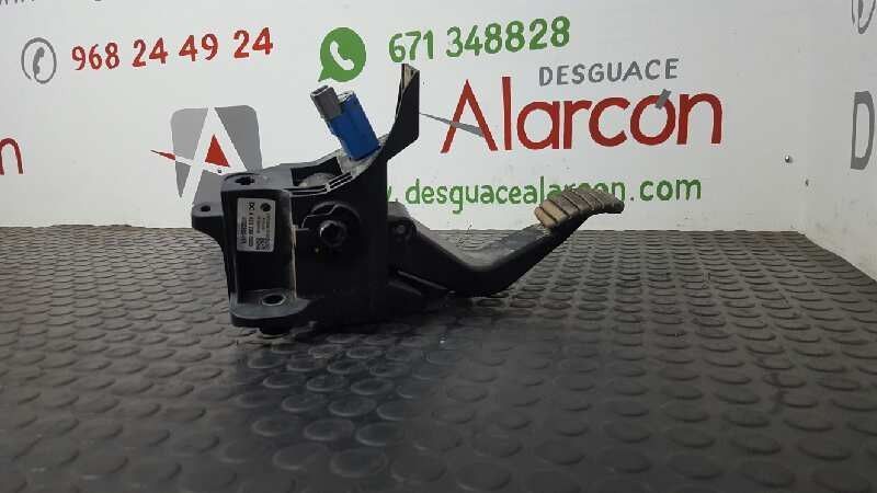 PEDAL DA EMBRAIAGEM RENAULT TWINGO III DYNAMIQUE