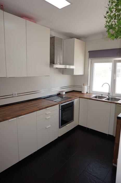 Moradia T4 Renovada Moita
