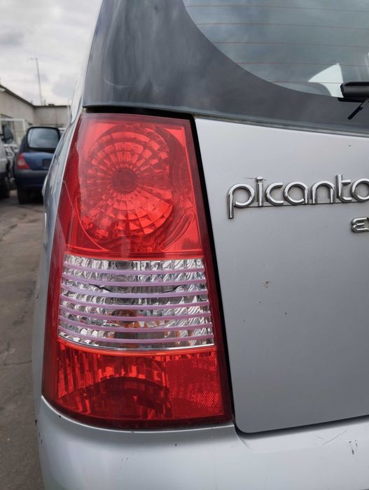 Kia Picanto 1.1i 5D 2004r.Lampa tylna lewa.S3