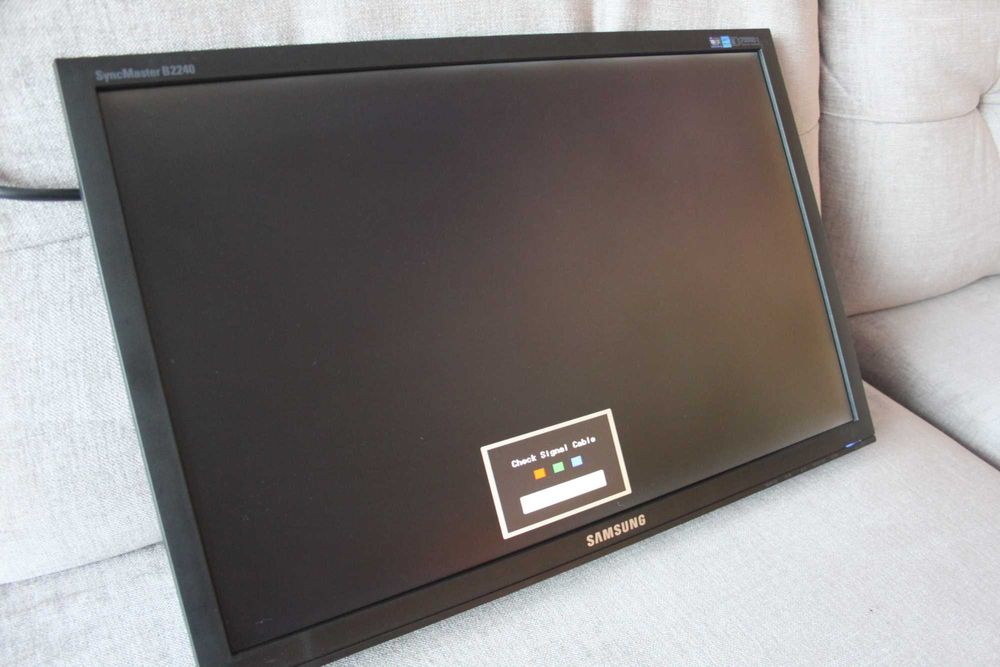 Monitor Samsung SyncMaster B2240 22"