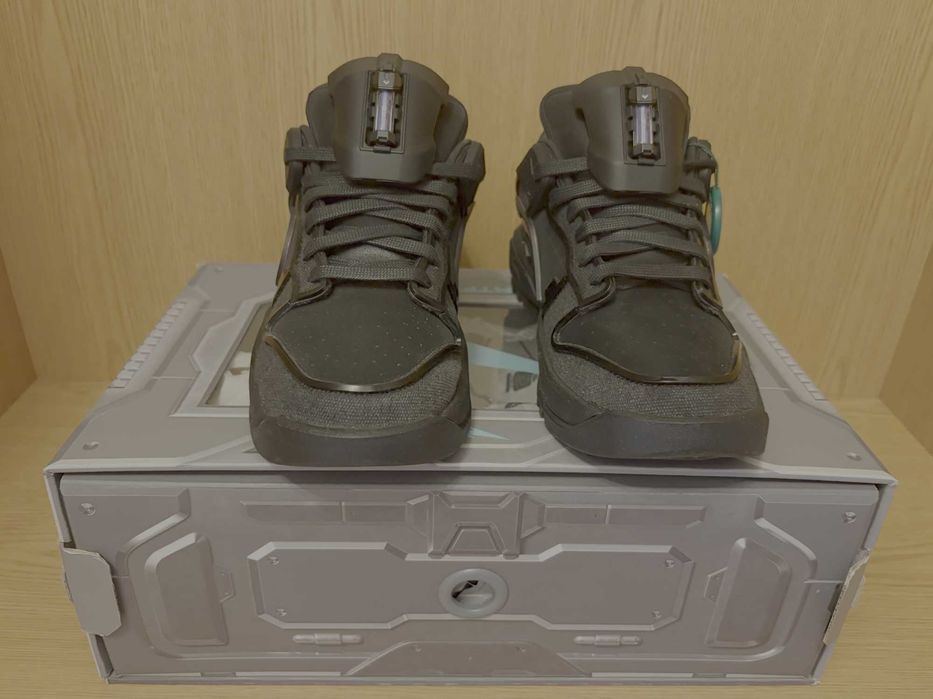 RTFKT x Nike Dunk Genesis VOID Edition