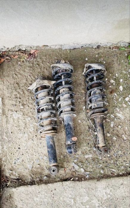 Стойка амортизатор пружина audi 100 A6 C4куз вантажівок