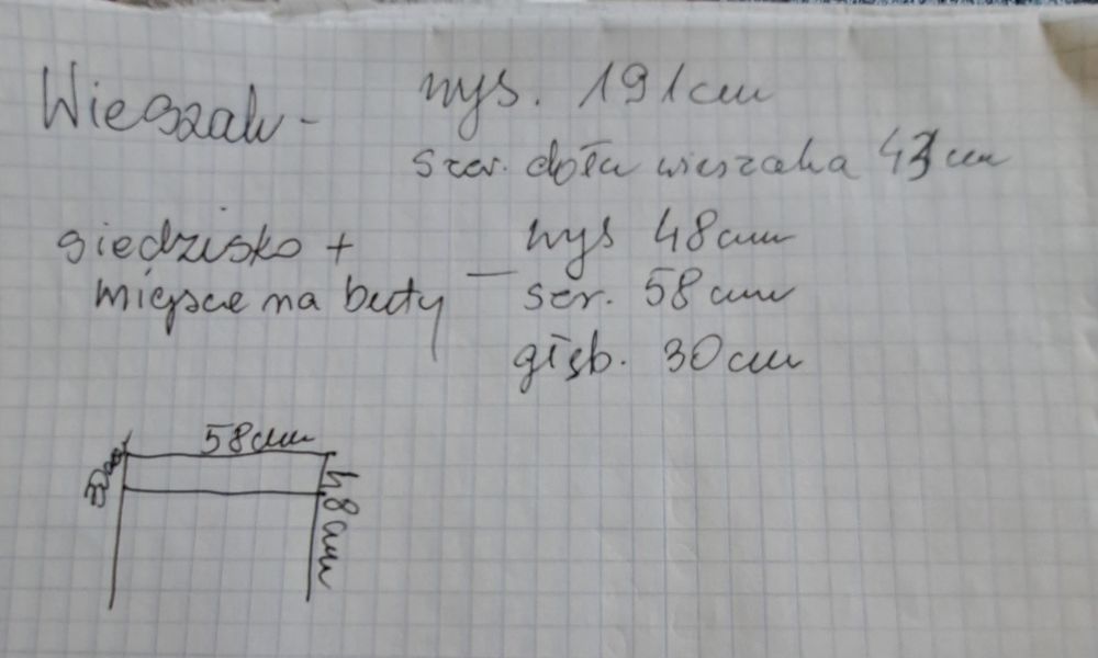 Piękny zestaw do przedpokoju