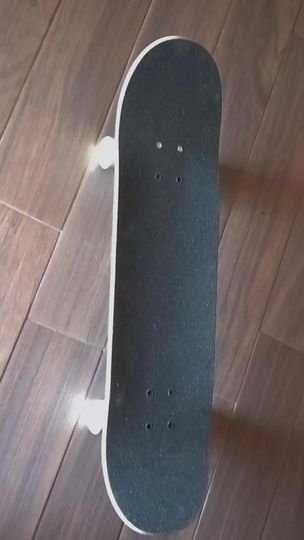 Skate completo pouco usado