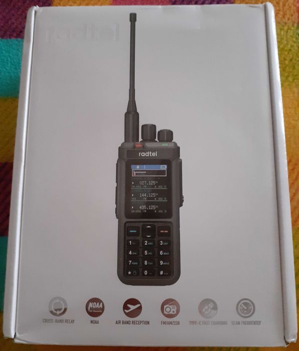 Radio Amador Radtel RT880