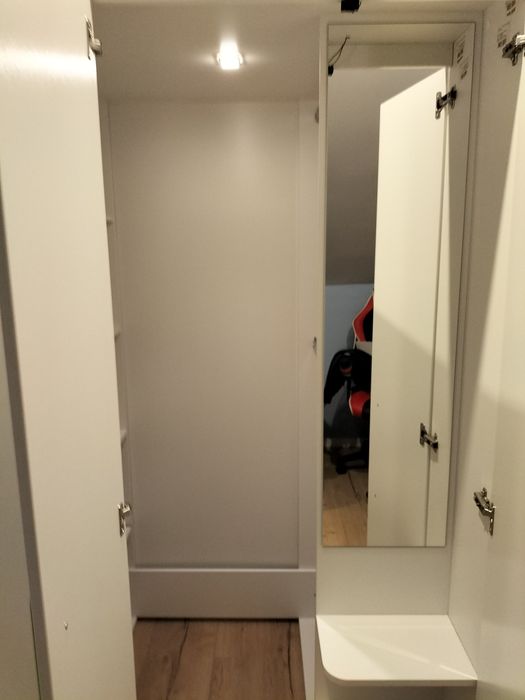 Szafa ubraniowa duża używana