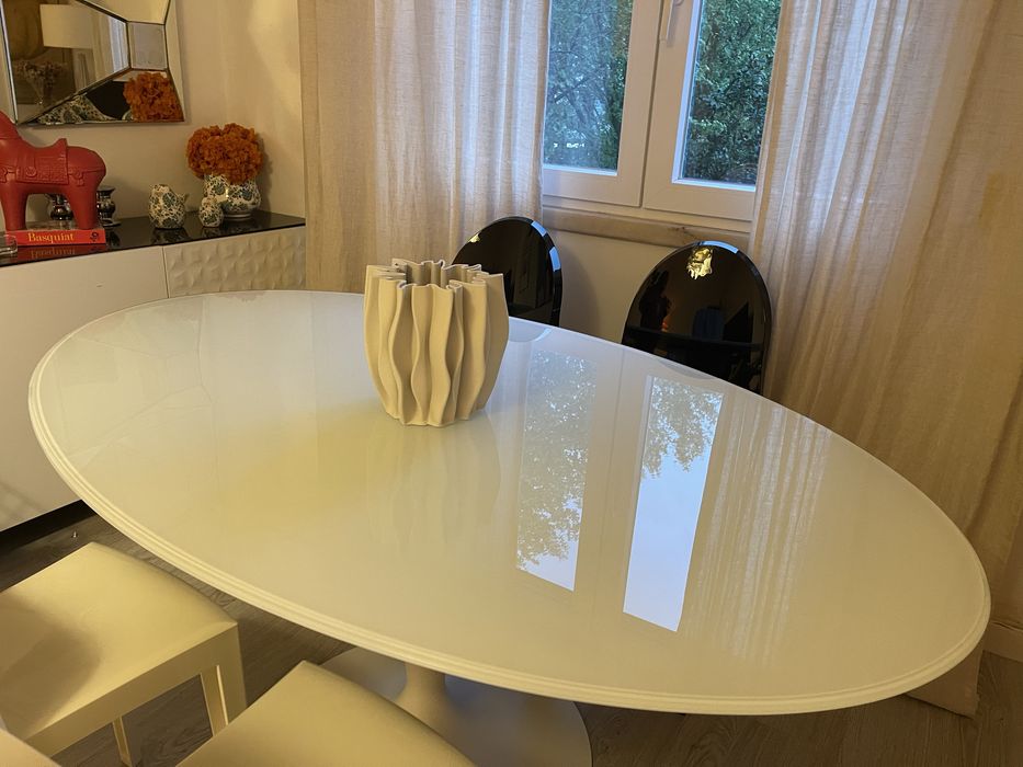 Cadeiras Ghost Kartell by Philippe Starck e Mesa oval - NOVAS