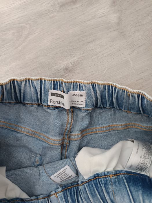 Spodnie Bershka size M 38