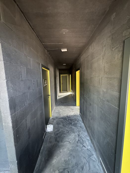 Здам офіс LUX WASH, Бровари вул. Степана Бандери 2 ,генератор паркінг,трафік великий