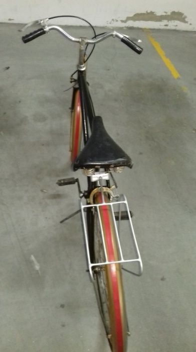 Bicicleta pasteleira