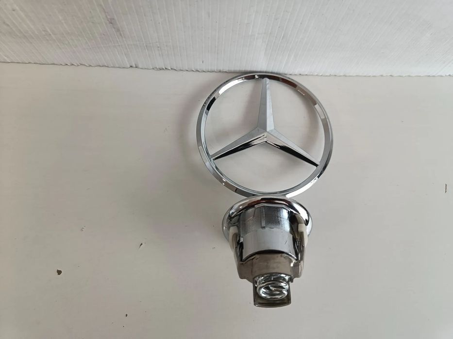 Emblema estrela  capot Mercedes (novo)